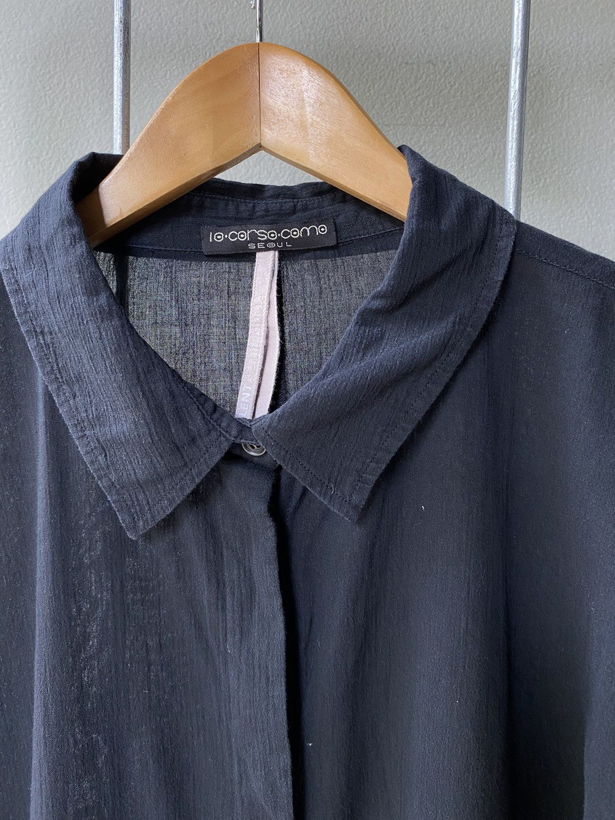 10 Corso Como × Damir Doma 10 Corso Como X Damir Doma Black Button-Up Shirt Size S / US 4 / IT 40 - 17 Thumbnail