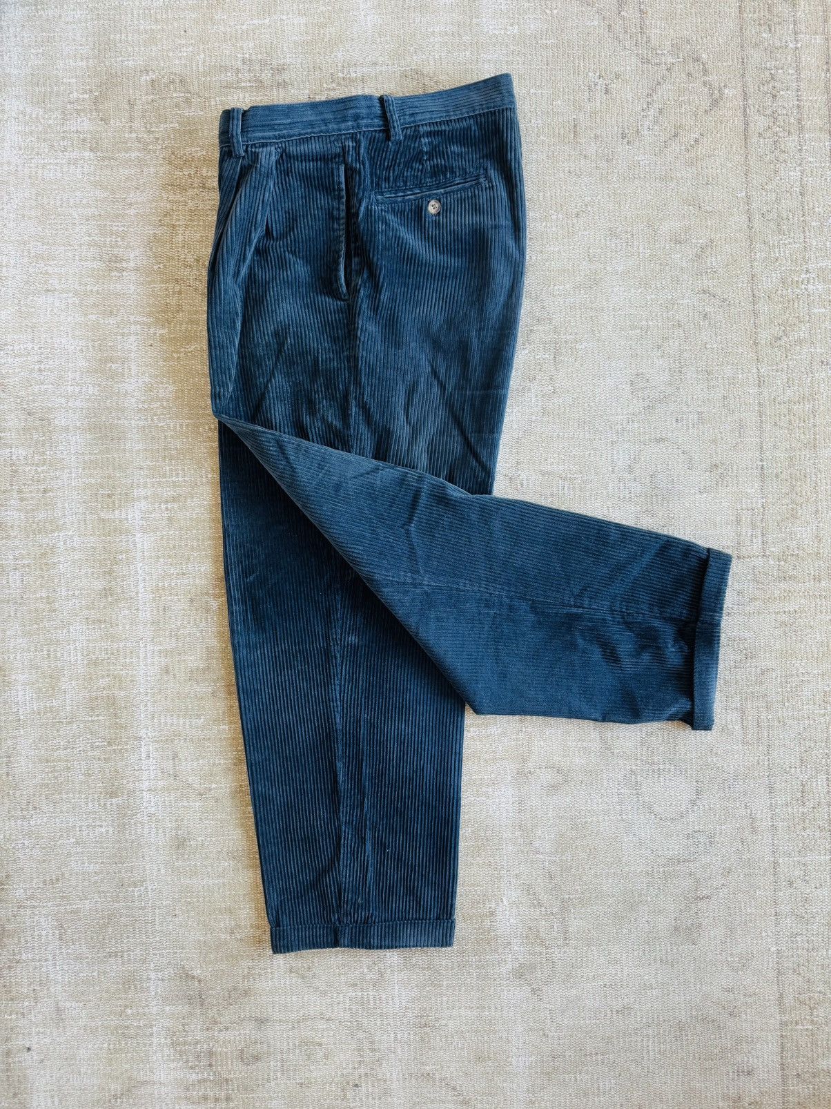 Gap × Vintage Vintage GAP blue corduroy pleated pants 80s sz 31 Size US 31 - 1 Thumbnail