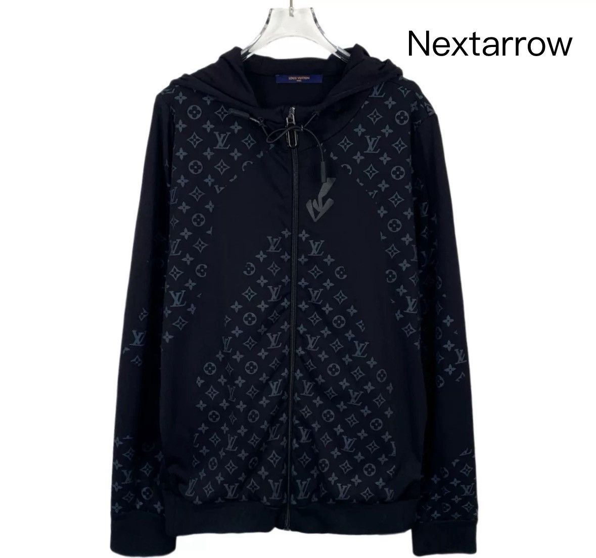 Louis Vuitton LV black print and warm zipper hooded jacket