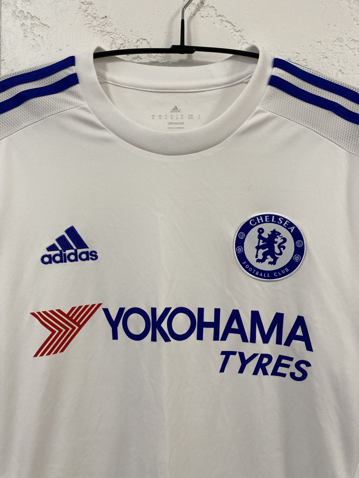 Adidas Adidas Chelsea 2015 2016 Away Jersey Size: M Size US M / EU 48-50 / 2 - 2 Thumbnail