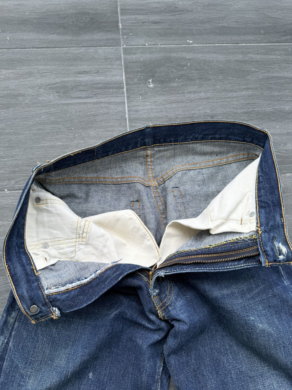 Levi's Vintage 1960s LEVI’S BigE 502 0117 “Big Font” Selvedge Denim Size US 30 / EU 46 - 14 Thumbnail