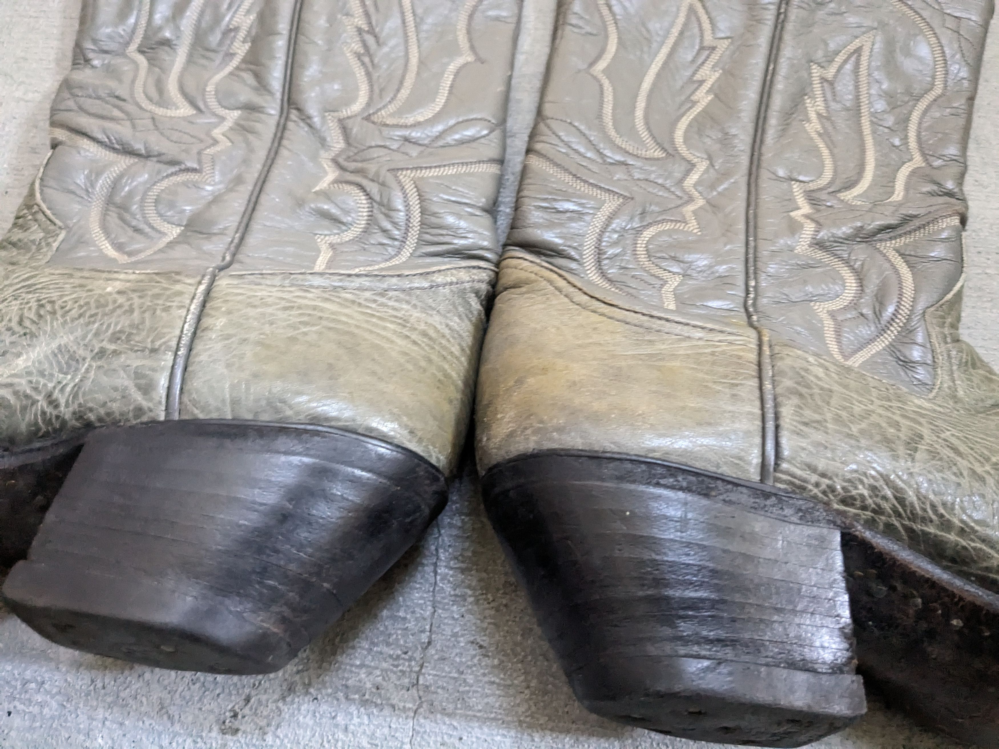 Larry Mahan Larry Mahan Cowboy Boots Olive Green Gray Leather 10 M Size US 10 / EU 43 - 8 Thumbnail