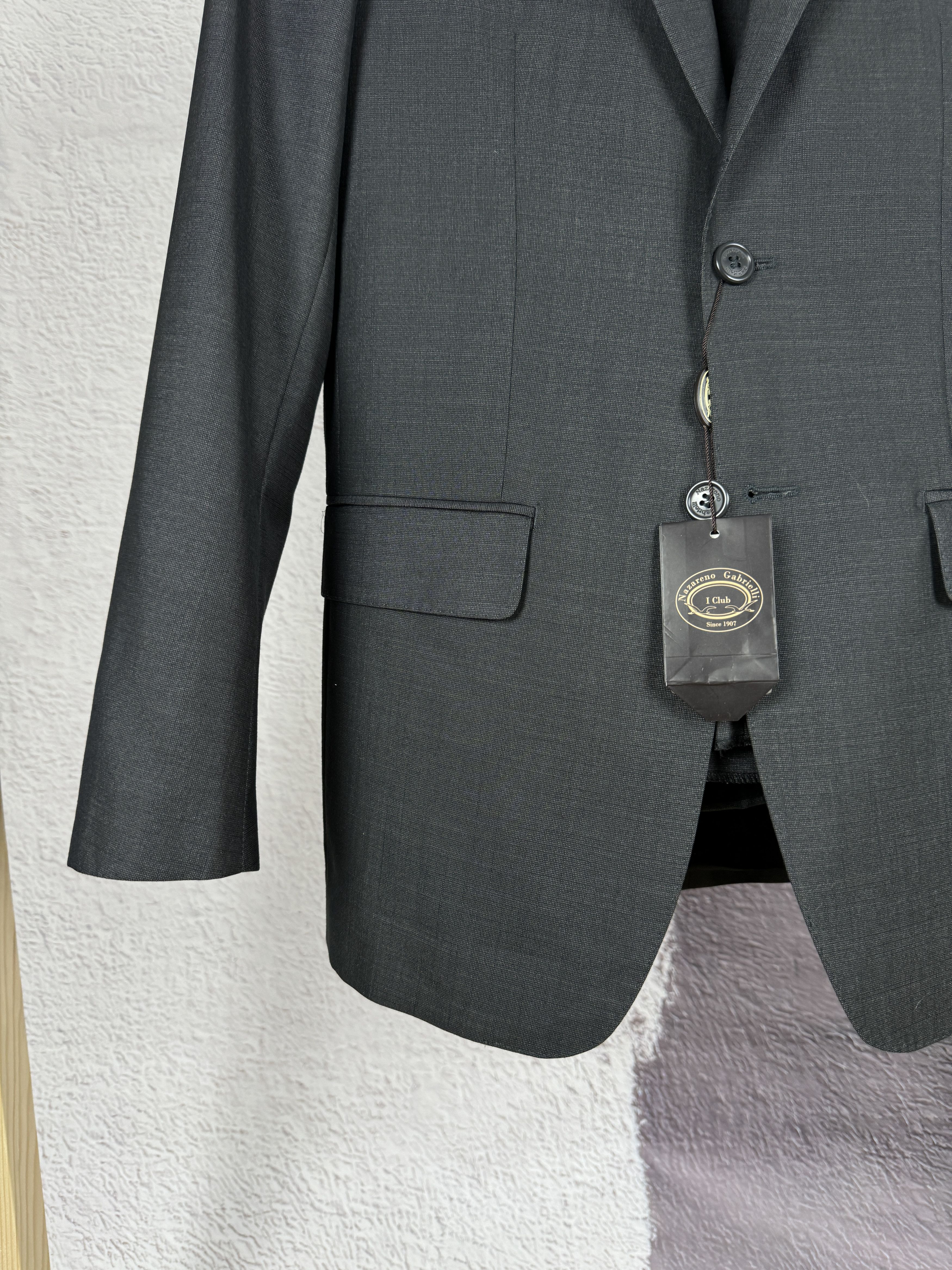 Nazareno Gabrielli BNWT Nazareno Gabrielli 2 pcs Panda grey 2 button wool suit Size 38R - 5 Thumbnail