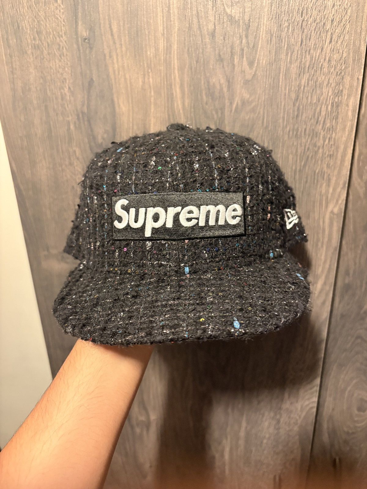 「STREET SNAP」Supreme Bouclé Supreme Supreme Boucle Box Logo New Era Black | Grailed