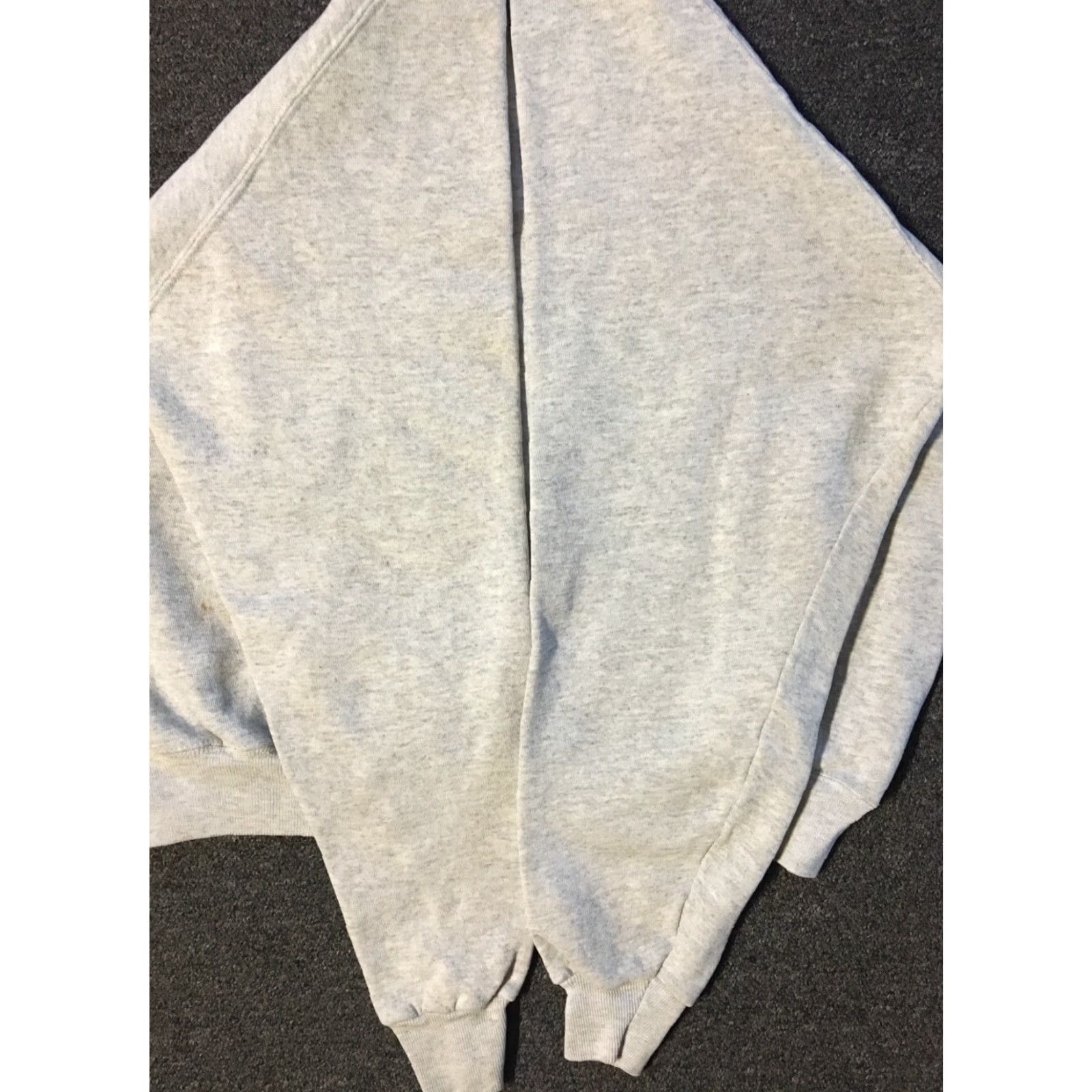Vintage VINTAGE 80s Faded Distress Sweatshirt L USA Grunge Surf Skate Track Biker Punk 90s Size US L / EU 52-54 / 3 - 3 Thumbnail