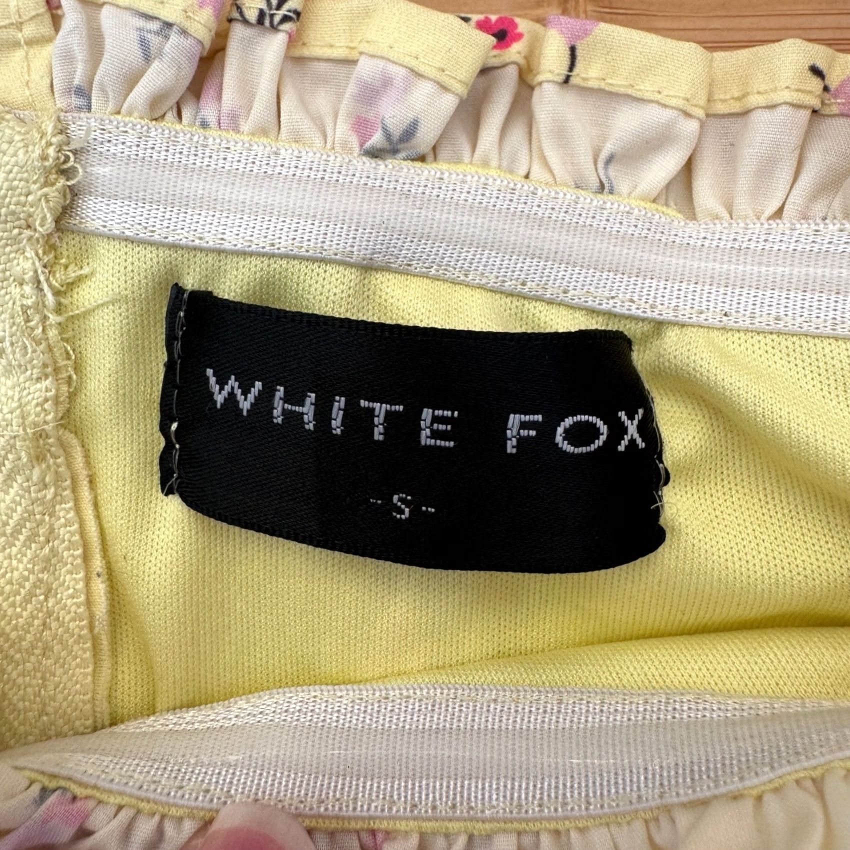Vintage WHITE FOX Floral Top Cropped Off Shoulder Puff Sleeve S Yellow Blouse Size S / US 4 / IT 40 - 3 Thumbnail