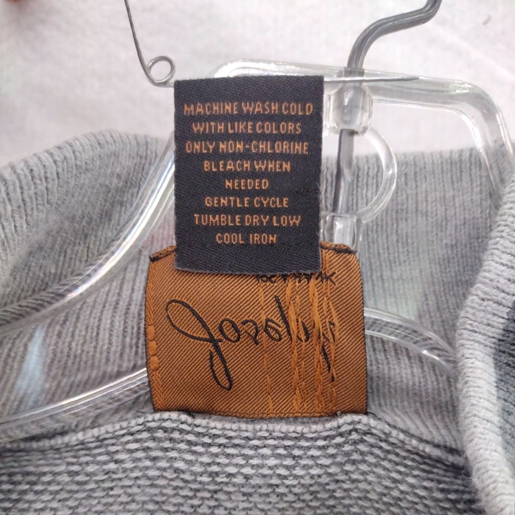 Jos. A. Bank Jos. A. Bank Sweater Mens XL Gray Cotton Cashmere 1/4 Zip Mock Neck Color Block Pullover Knit American Classic Outdoor Size US XL / EU 56 / 4 - 3 Thumbnail