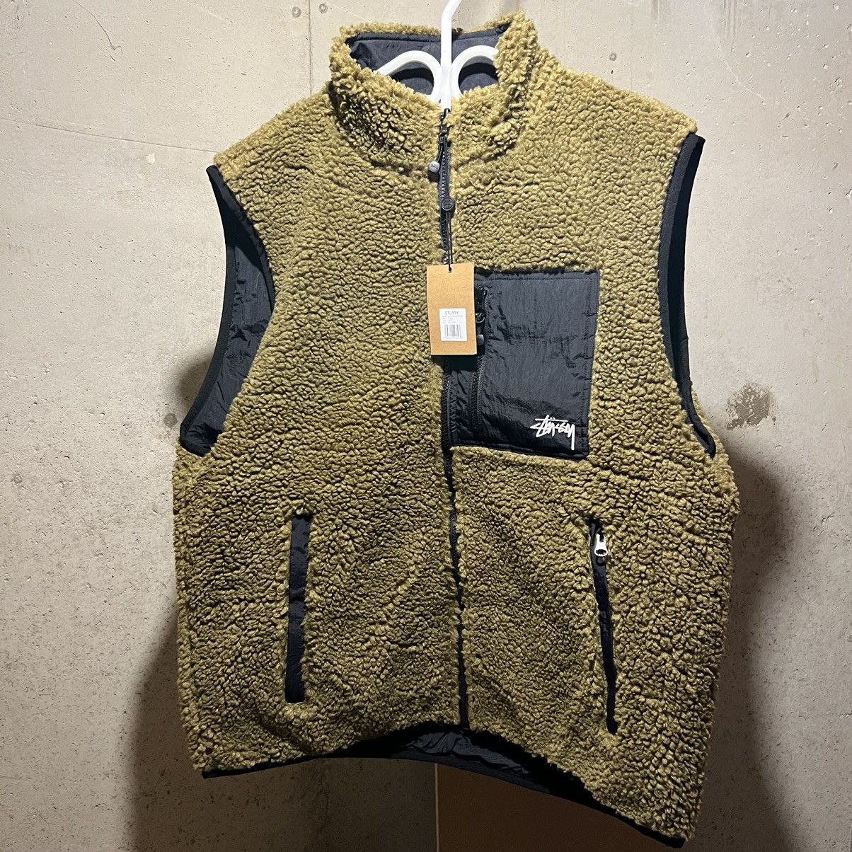 image of Stussy Reversible Sherpa Vest in Olive, Men's (Size 2XL)