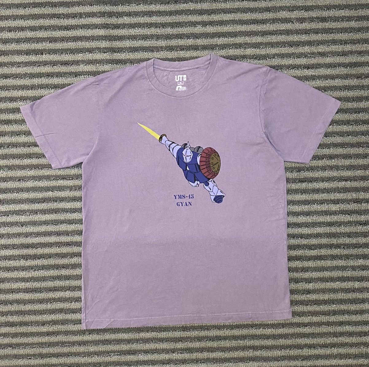 Uniqlo Uniqlo x Gundam YMS-15 GYAN TSHIRT Size US XL / EU 56 / 4 - 2 Thumbnail