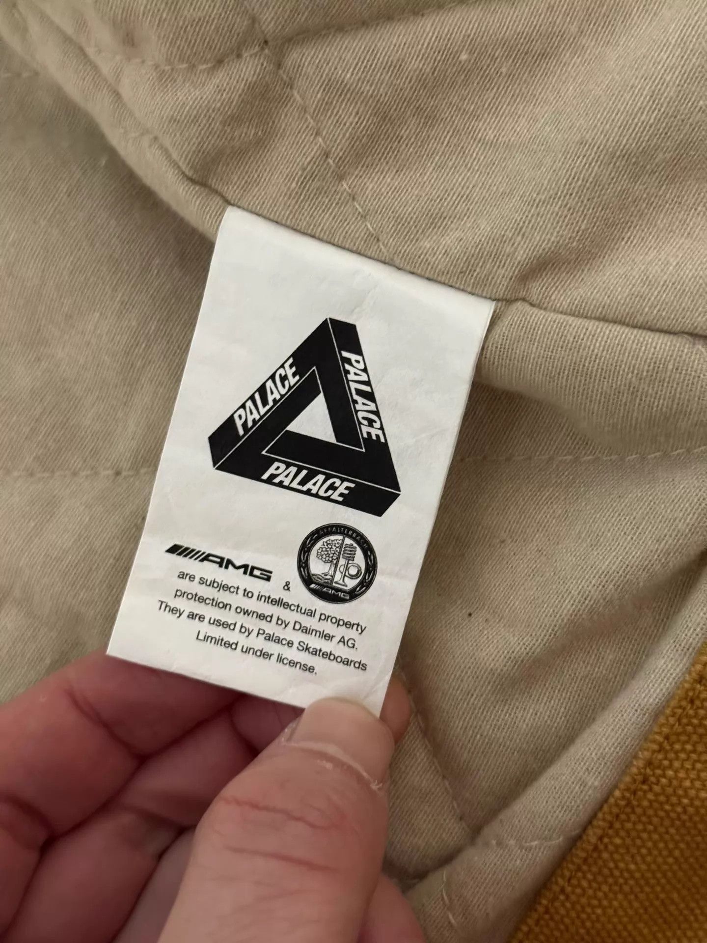 Palace Palace AMG 2.0 Work Tan Logo Zip Vest L NWT Size US L / EU 52-54 / 3 - 5 Thumbnail