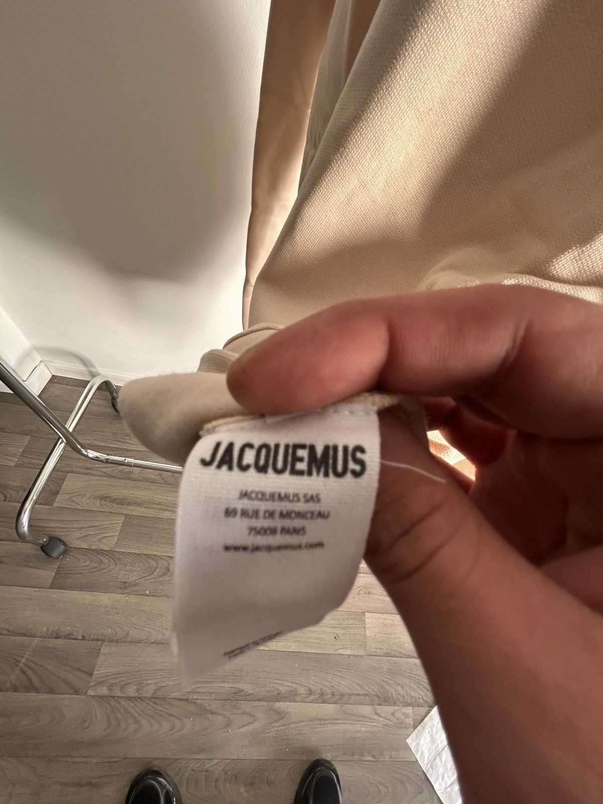 Jacquemus Jacquemus Gros Grain Hoodie in beige Size US XL / EU 56 / 4 - 6 Thumbnail