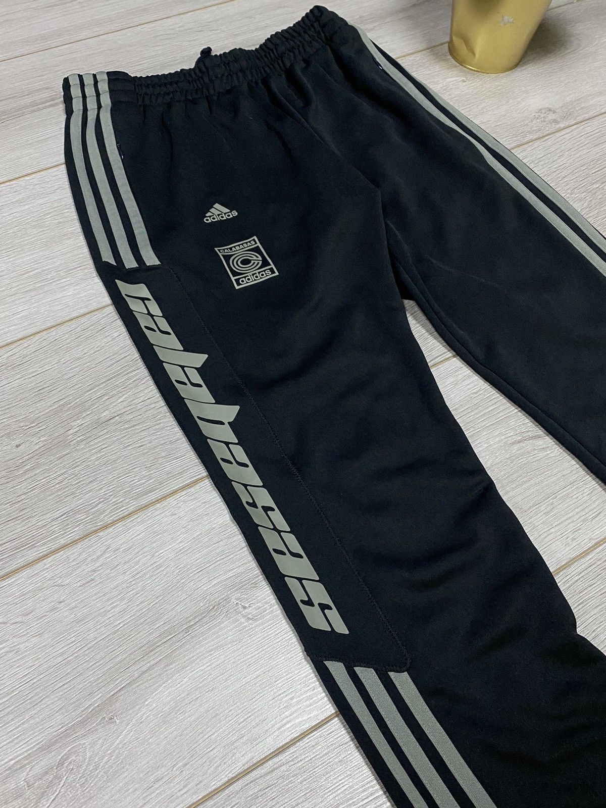 Adidas × Kanye West Adidas Calabasas vintage three stripes pants Size US 30 / EU 46 - 2 Thumbnail