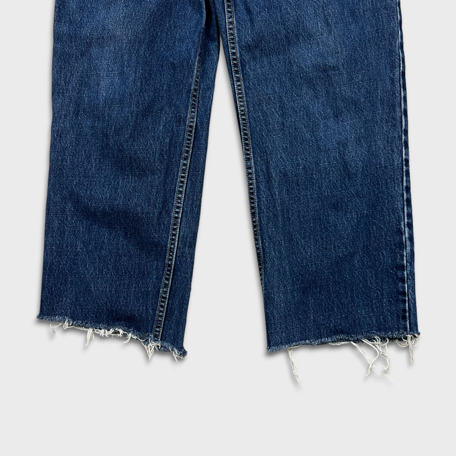 Levi's × Vintage Levi's 550 Jeans 32x27 Relaxed Fit Frayed Hem 90s Denim Pant Size US 32 / EU 48 - 3 Thumbnail
