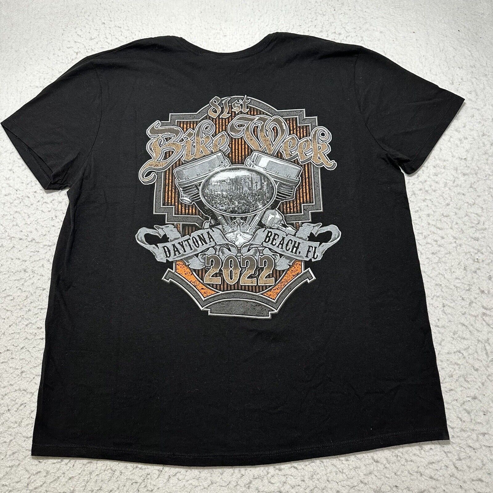 Hanes Daytona Beach 81st Bike Week 2022 XL Black Graphic T Shirt Size US XL / EU 56 / 4 - 1 Thumbnail