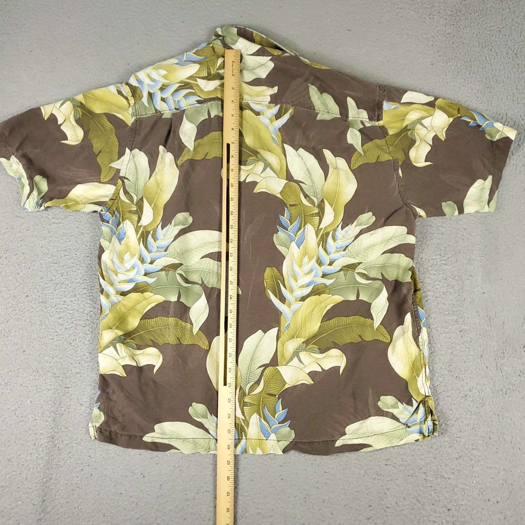 Tommy Bahama Tommy Bahama Shirt Adult Large Brown Silk Hawaiian Button-Up Short Sleeve Collared Floral Mens Size US L / EU 52-54 / 3 - 4 Thumbnail