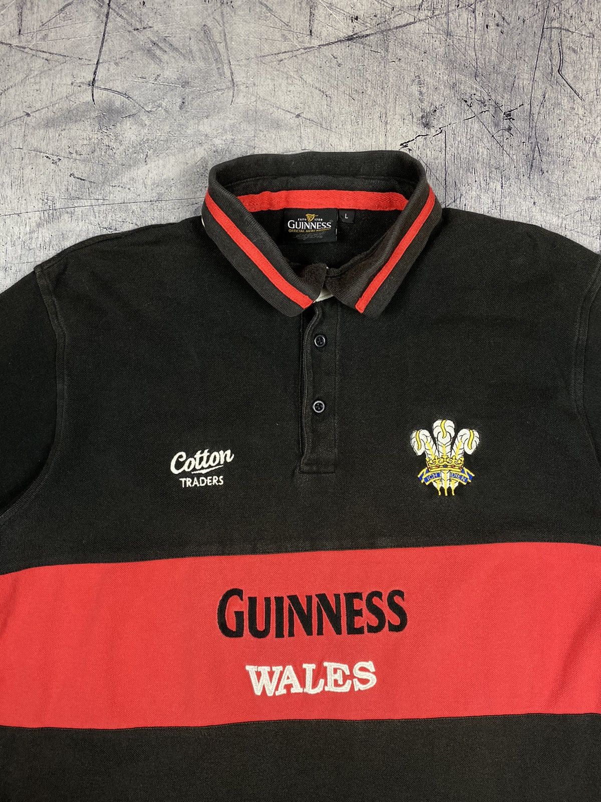 Cotton Traders × Vintage Vintage Cotton Guinness Traders Wales Union Rugby Jersey Size US L / EU 52-54 / 3 - 5 Thumbnail