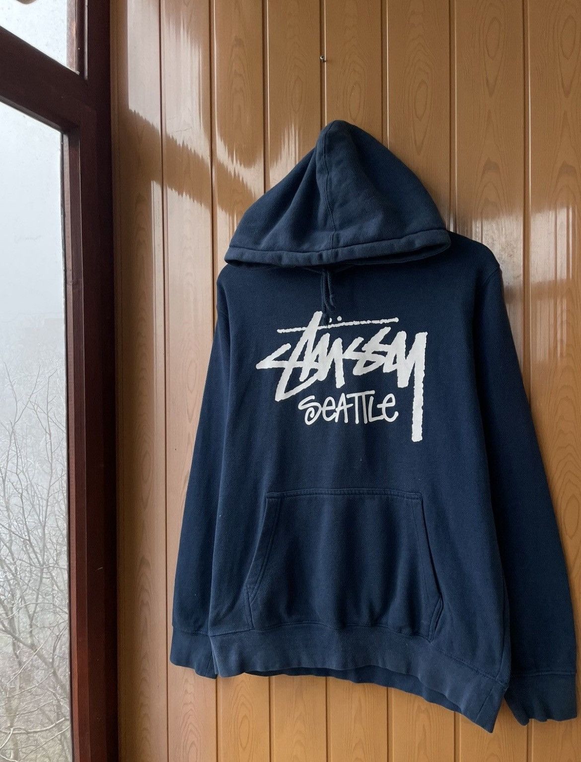 Streetwear × Stussy Stussy Seattle Hoodie Y2K Logo | Grailed