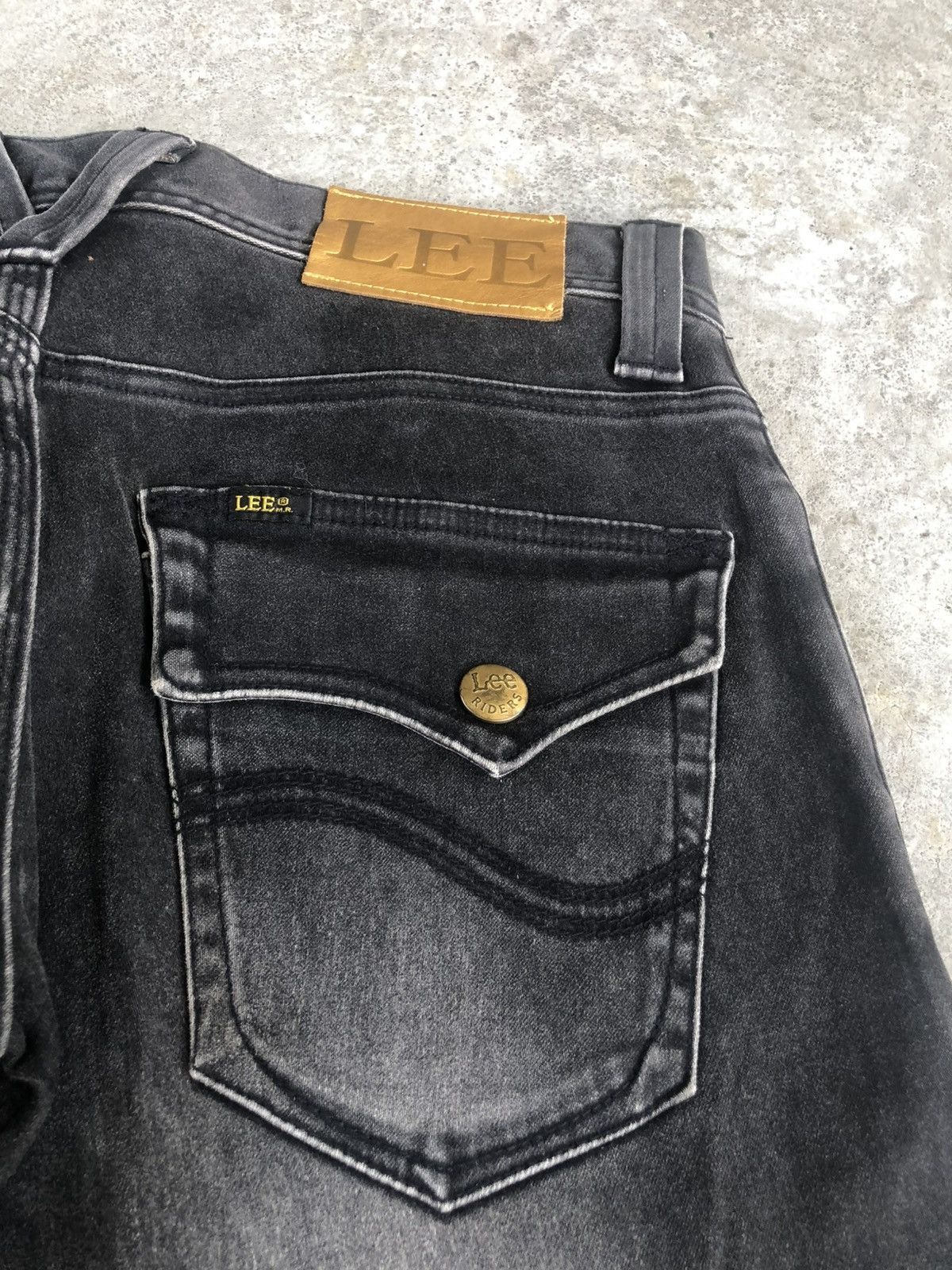Lee Japanese Lee Flared Jeans Distressed Jeans Suede Size US 32 / EU 48 - 16 Thumbnail
