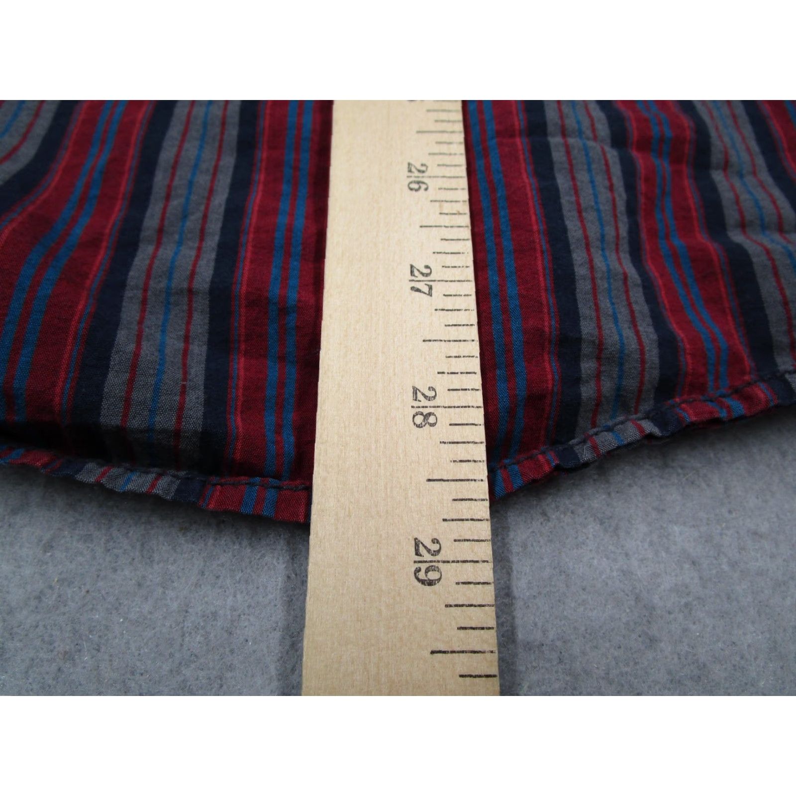 Levi's VINTAGE Levi's Shirt Mens XL Western Pearl Snap Pockets Striped Button-Up Red/Blue/Gray 100% Cotton Cowboy Western Mens Size US XL / EU 56 / 4 - 6 Thumbnail