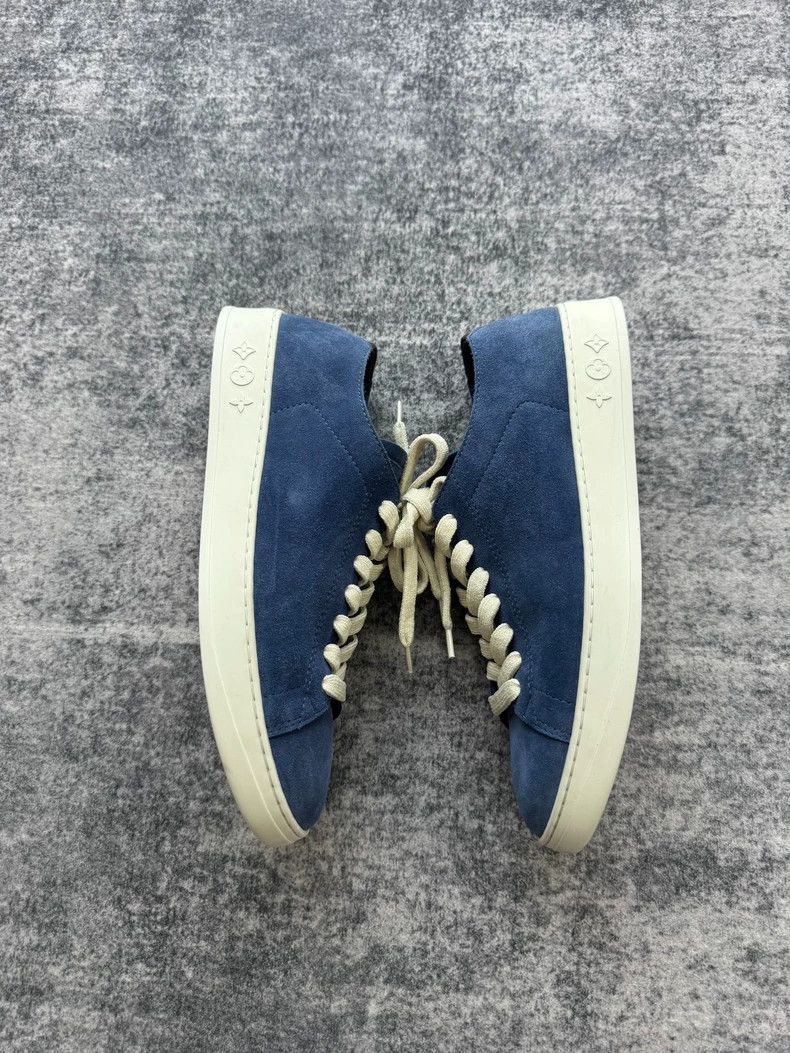 Louis Vuitton Louis Vuitton Blue suede board shoes Size US 10.5 / EU 43-44 - 4 Thumbnail