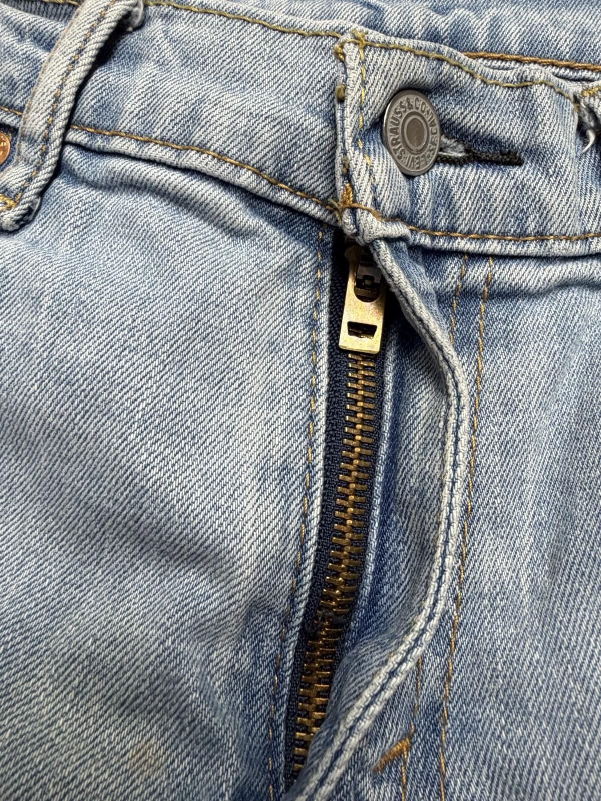 Levi's Levi's 511 Mens 31x30 Vintage 90s Light Blue Denim Jeans Size US 31 - 6 Thumbnail