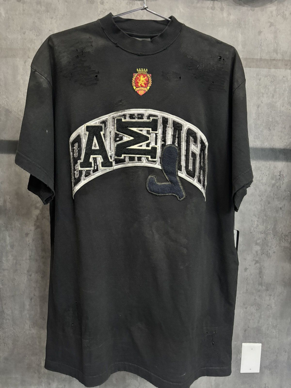 Balenciaga BALENCIAGA SKATER TEE SIZE 1 Size US XL / EU 56 / 4 - 1 Thumbnail