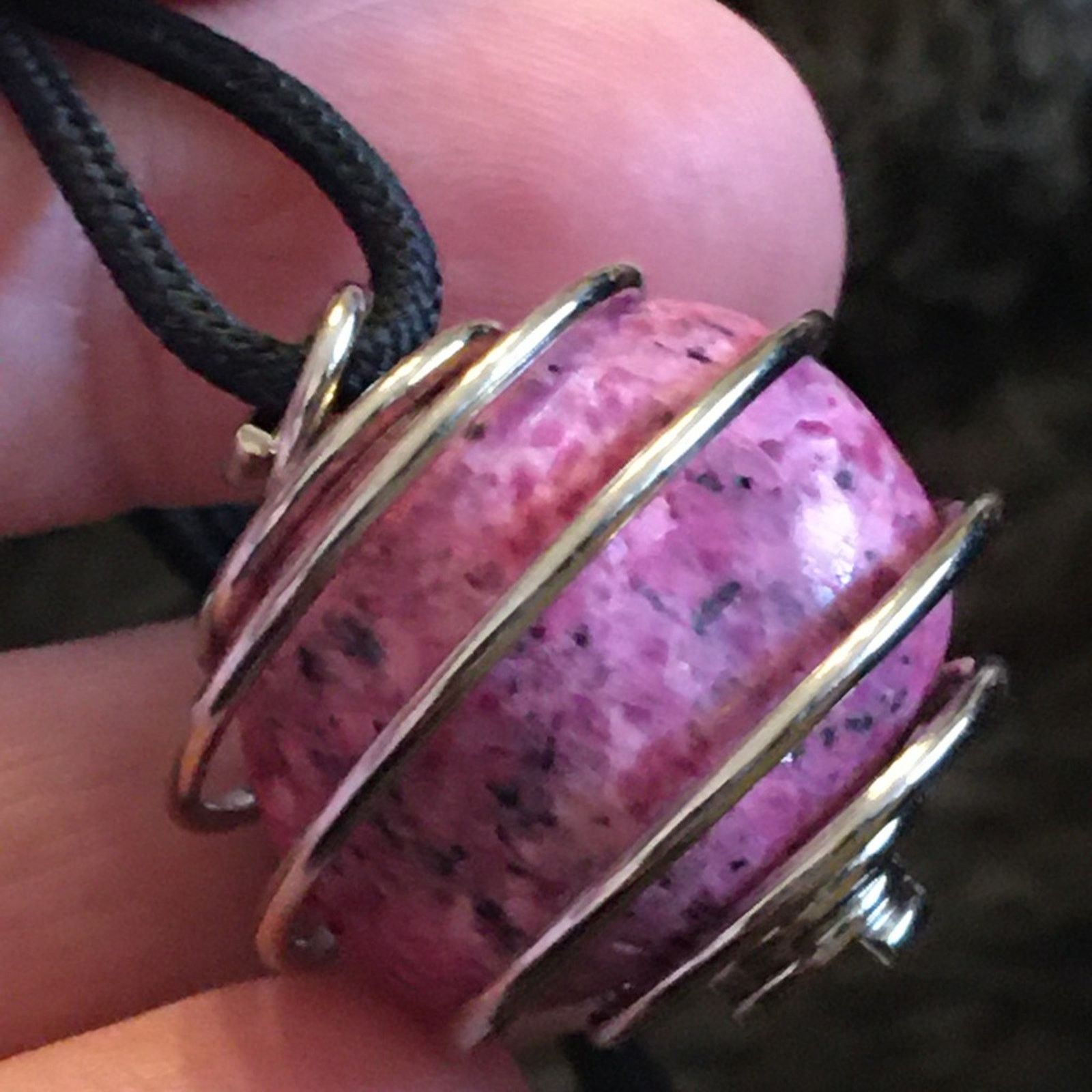 Jewelry Dyed pink howlite stone pendant on cord necklace Size ONE SIZE - 7 Thumbnail