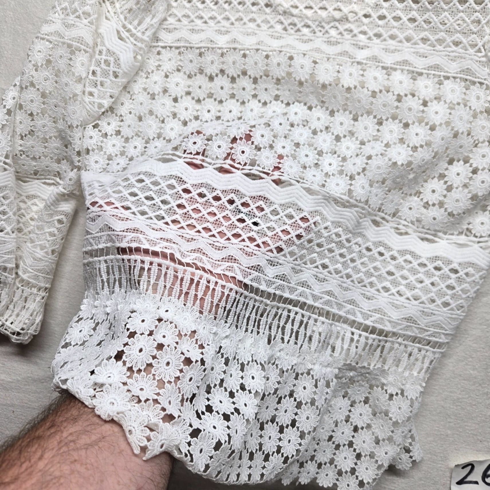 Vintage VINTAGE Est 1946 Blouse Adult Womens M White Solid Crochet Boho Sheer Long Sleeve Size M / US 6-8 / IT 42-44 - 5 Thumbnail