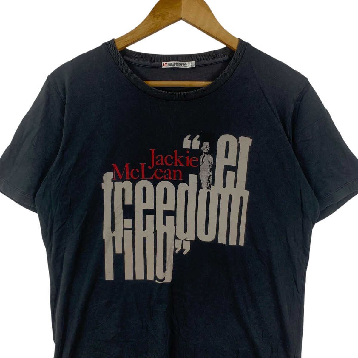 Uniqlo UNIQLO x JACKIE MCLEAN Jazz Saxophonist Blues Tee Shirt Top Size US L / EU 52-54 / 3 - 5 Thumbnail