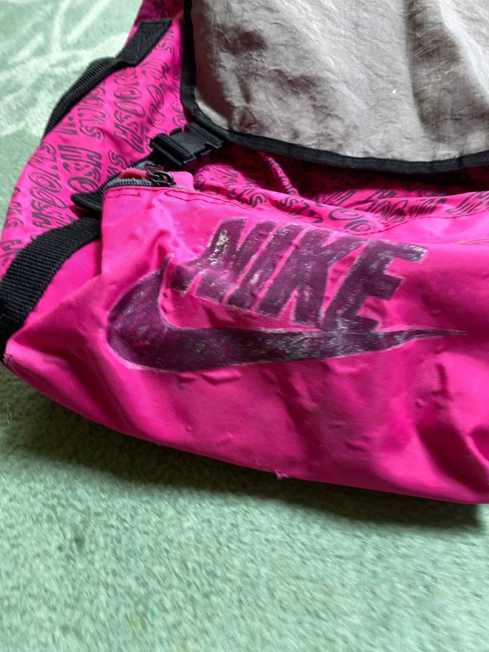 Nike Backpacks big logo Vintage Nike pink print streetwear Y2K Size ONE SIZE - 5 Thumbnail