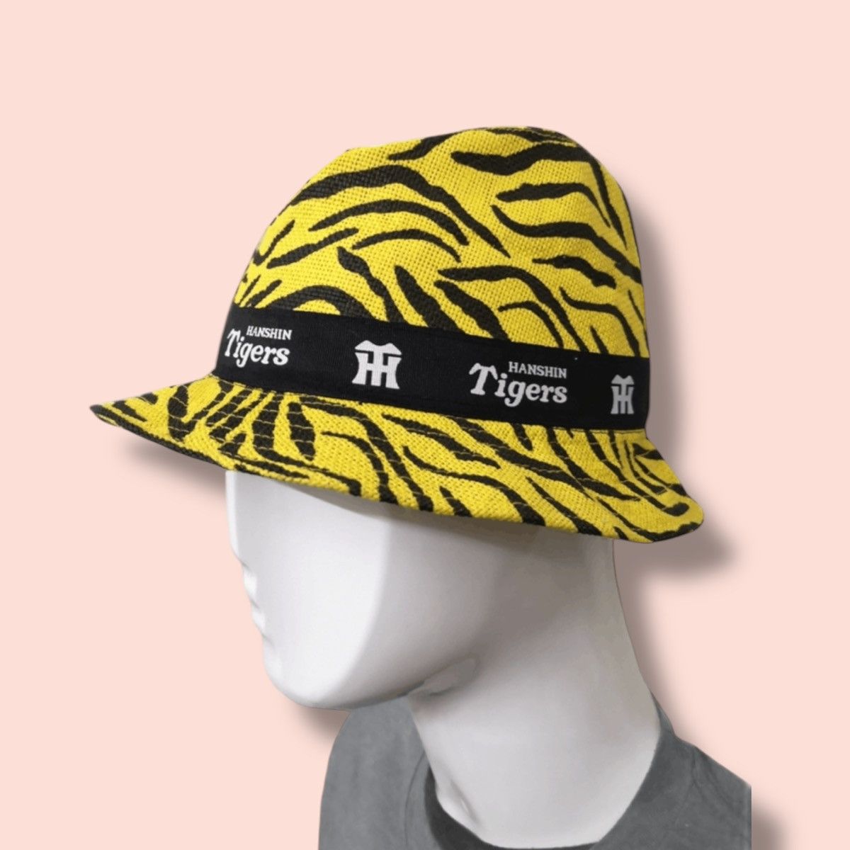 Edition Japan × Japanese Brand × Vintage VINTAGE HANSHIN TIGERS TIGER STRIPES HATS Size ONE SIZE - 1 Thumbnail