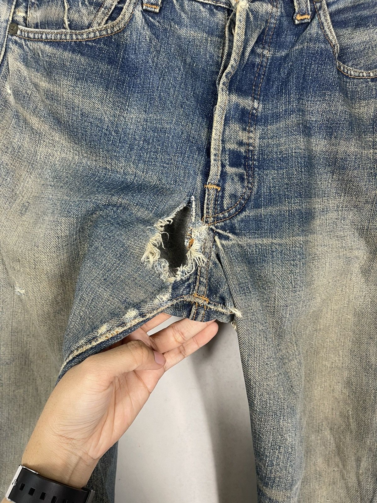 Levi's 80s Levis Selvedge Ripped Denim Jean Buttonfly Snap Button 6 Size US 29 - 9 Thumbnail