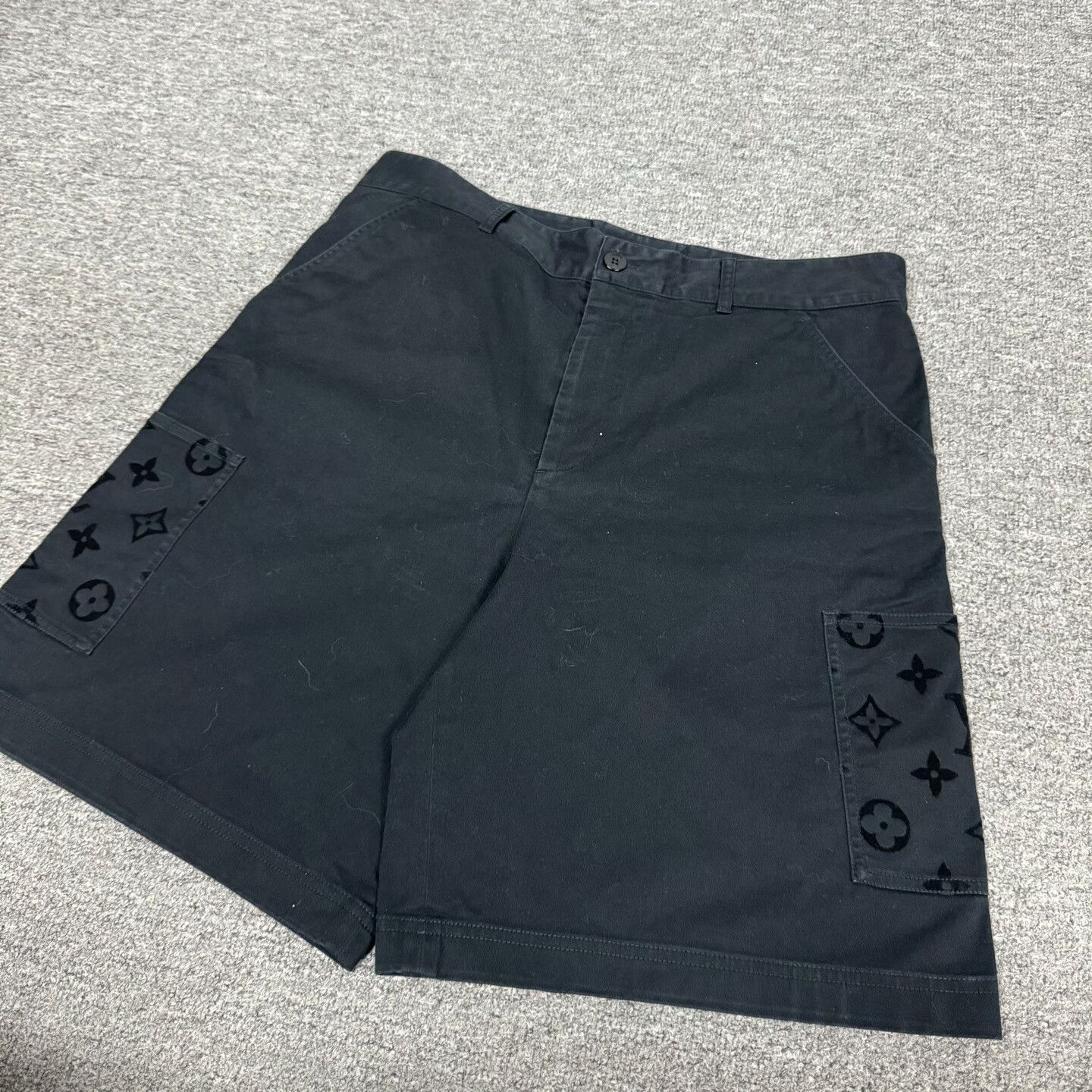 Louis Vuitton louis vuitton logo denim shorts for men Size US 28 / EU 44 - 3 Thumbnail