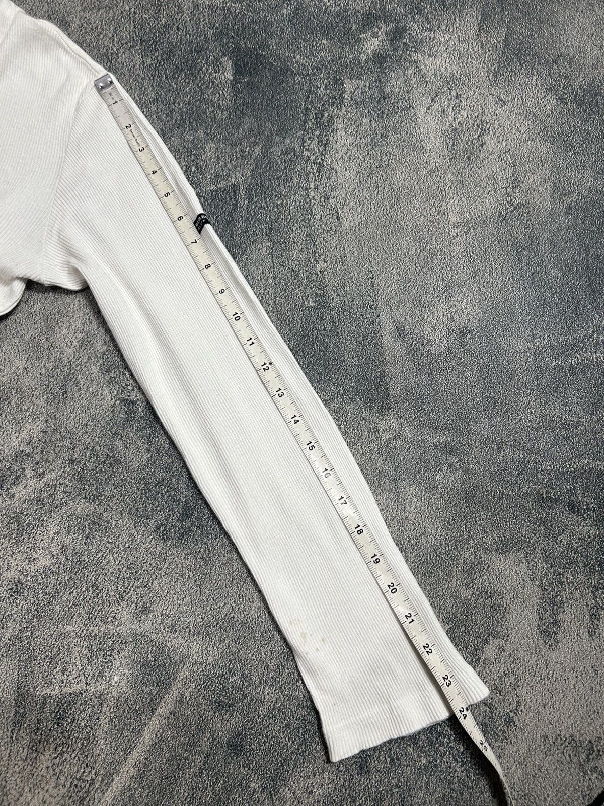 Burberry Y2K Vintage Burberry longsleeve Tee White Size US M / EU 48-50 / 2 - 10 Thumbnail