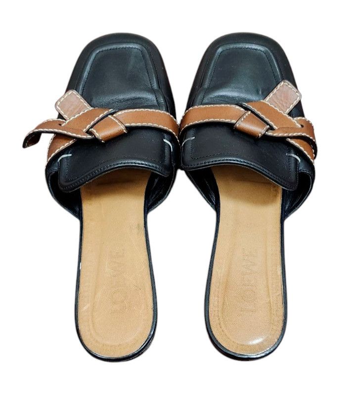Loewe Loewe Black Gate Belted Leather Mule Size EU 39/US 9 Size US 9 / IT 39 - 5 Thumbnail