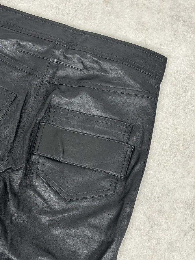 Givenchy 2010s Givenchy Black Leather Multi-Zip Skinny Pants Size 26" / US 2 / IT 38 - 9 Thumbnail