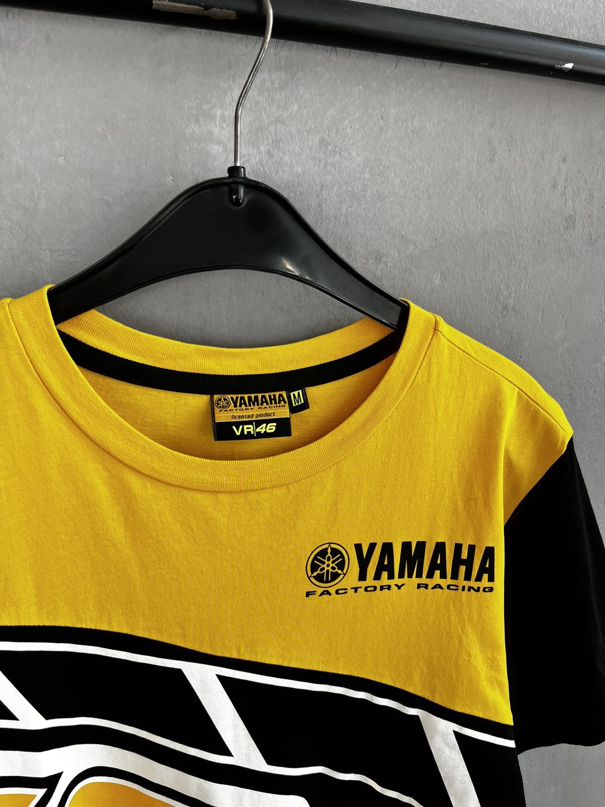 Yamaha Yamaha Vale 46 Y2k Racing Japanese Streetwear Style t-shirt Size US M / EU 48-50 / 2 - 4 Thumbnail