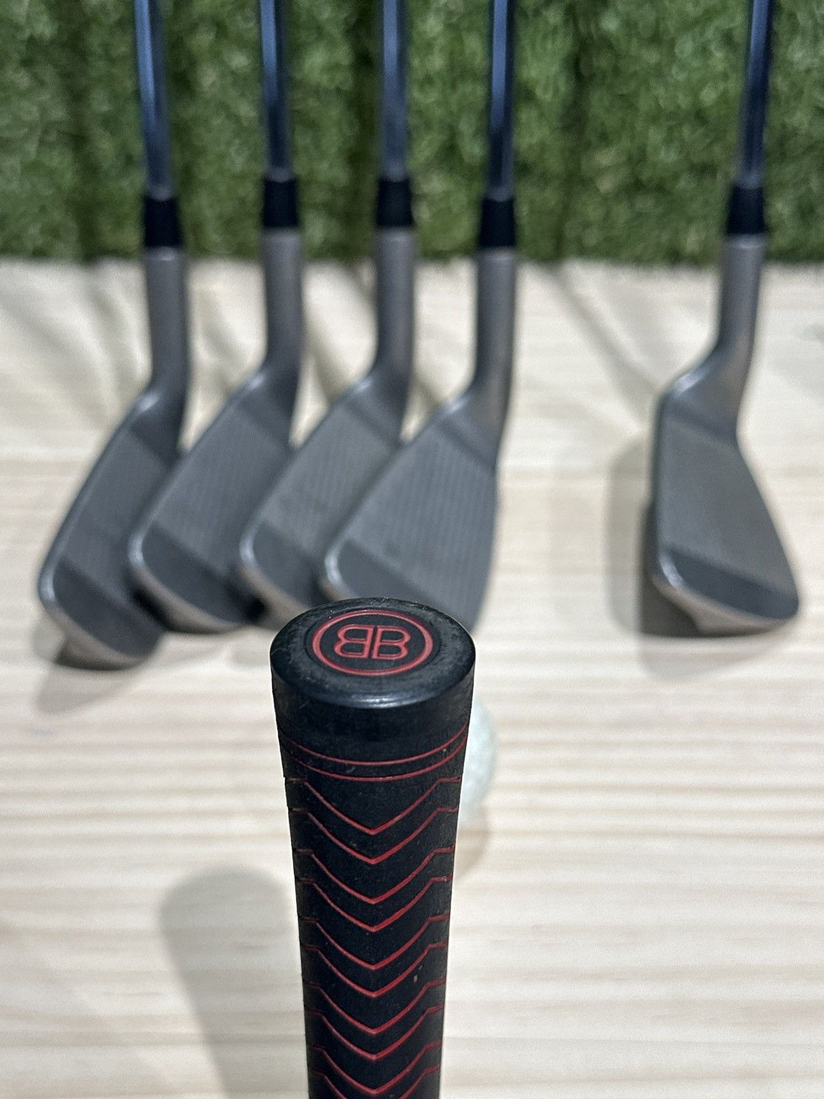 Balenciaga Ultra Rare Balenciaga x Dunlop Golf Irons Size ONE SIZE - 4 Thumbnail