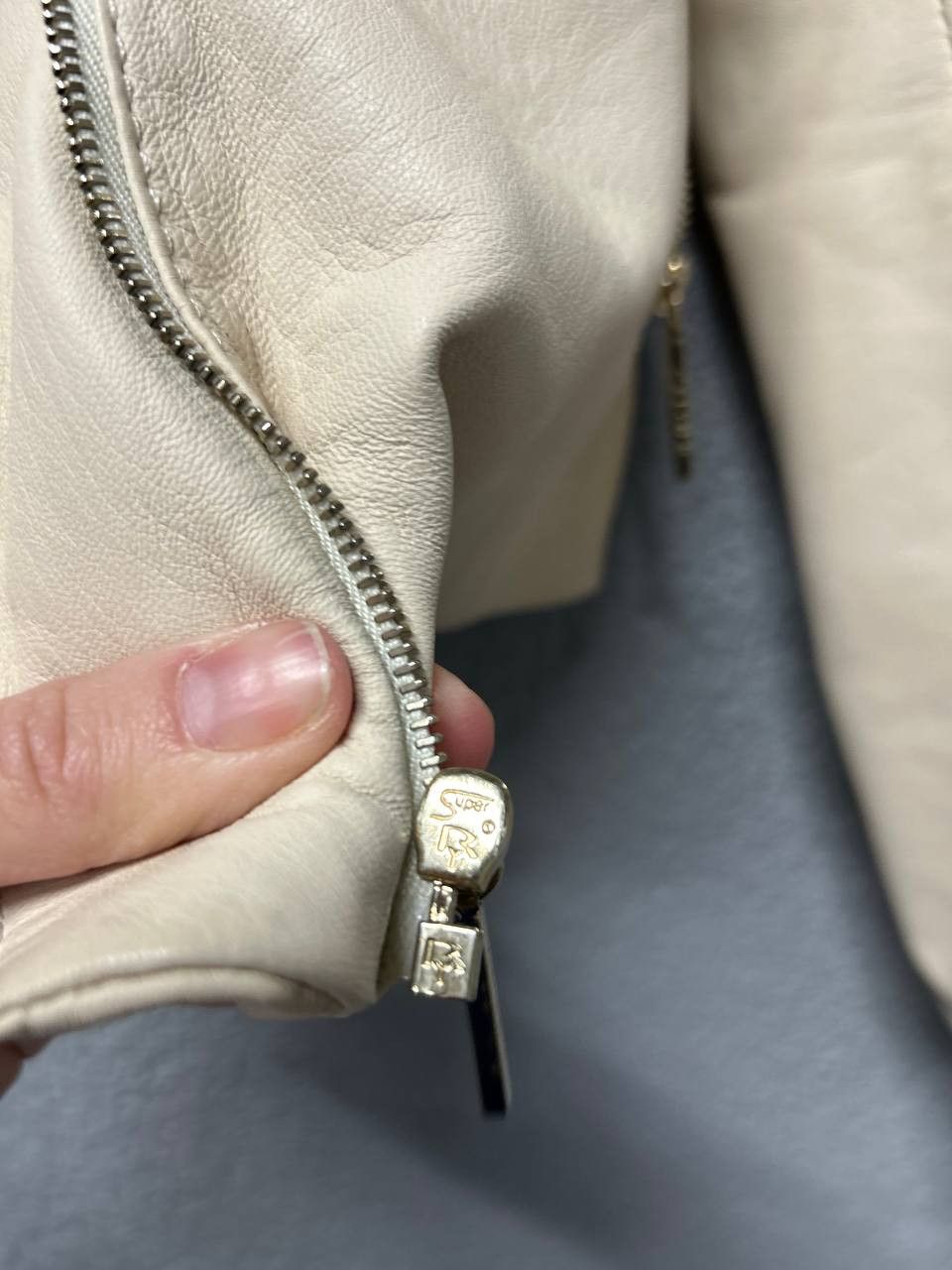 Elisabetta Franchi Elisabetta Franchi womens leather / silk jacket IT 42 / M Size M / US 6-8 / IT 42-44 - 15 Thumbnail
