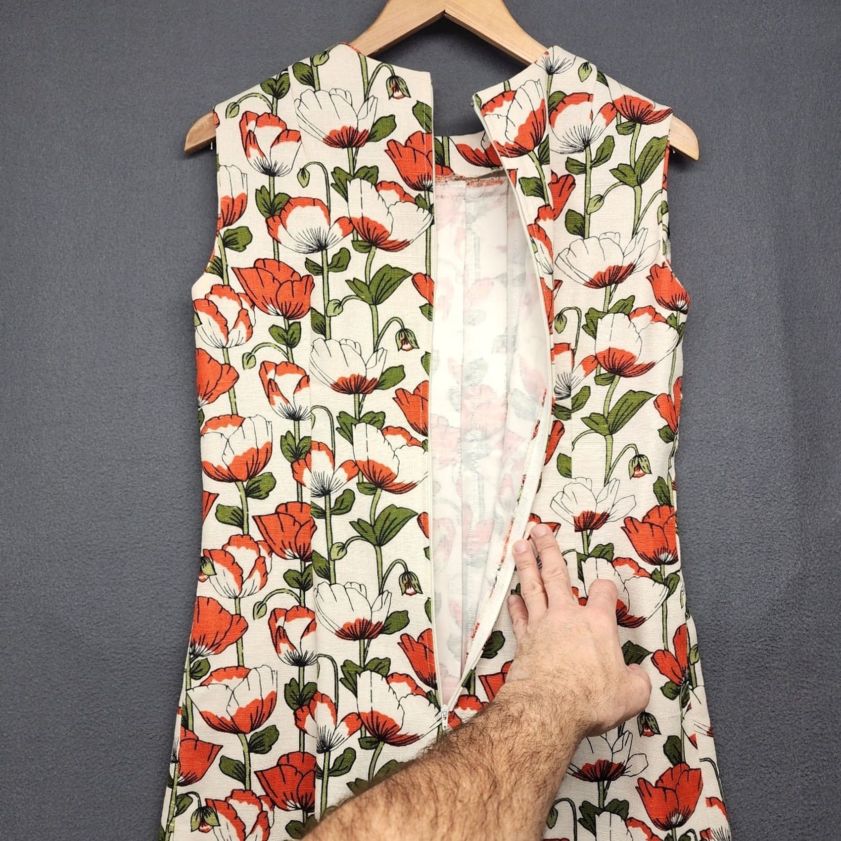Vintage VINTAGE 60s Handmade Womens 2 Piece Dress Top Set Orange Floral Mod Pleat Belt S/M Womens Size S / US 4 / IT 40 - 6 Thumbnail