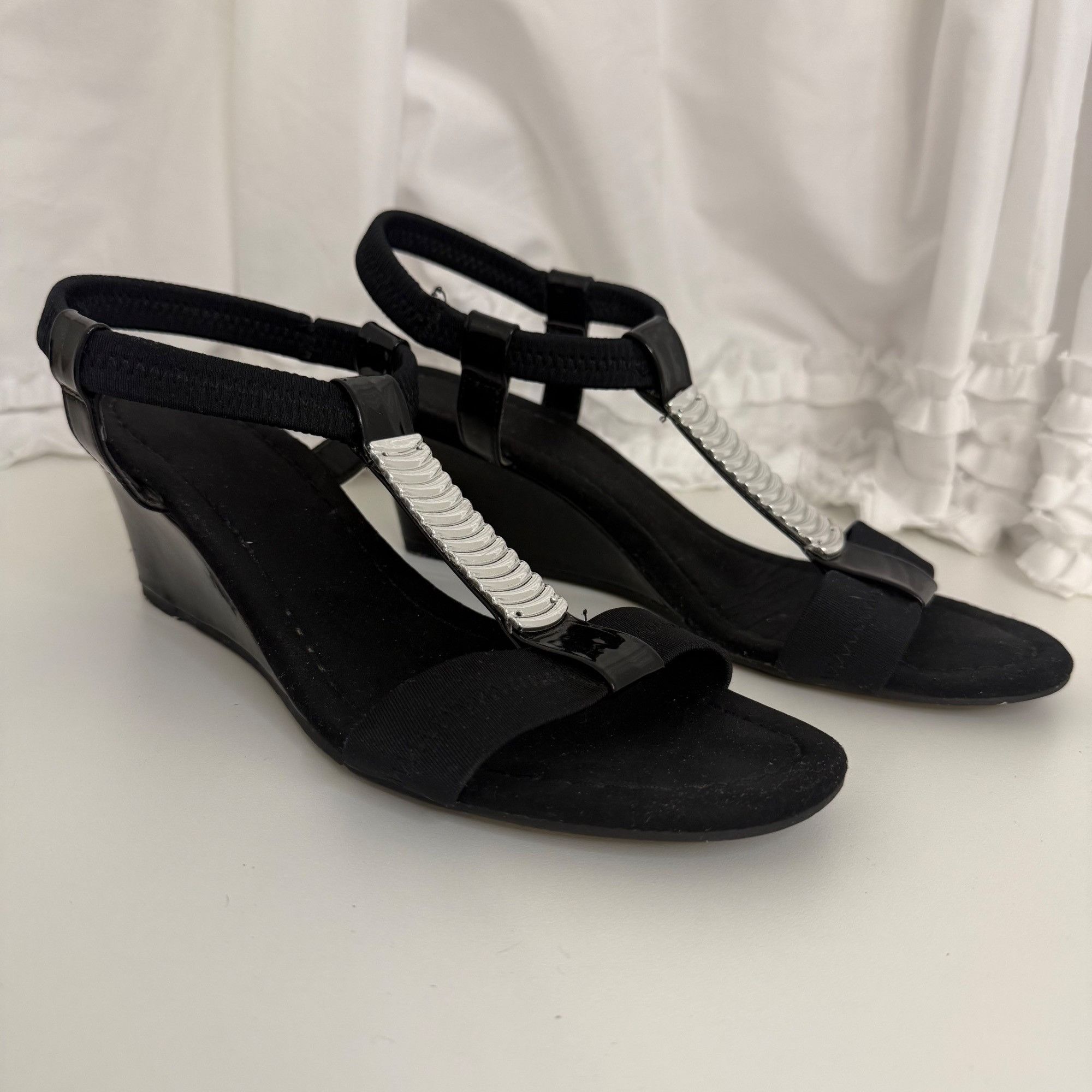 Other Laura Scott Black Wedge Sandals With Silver Accent & Elastic Size US 9 / IT 39 - 1 Thumbnail