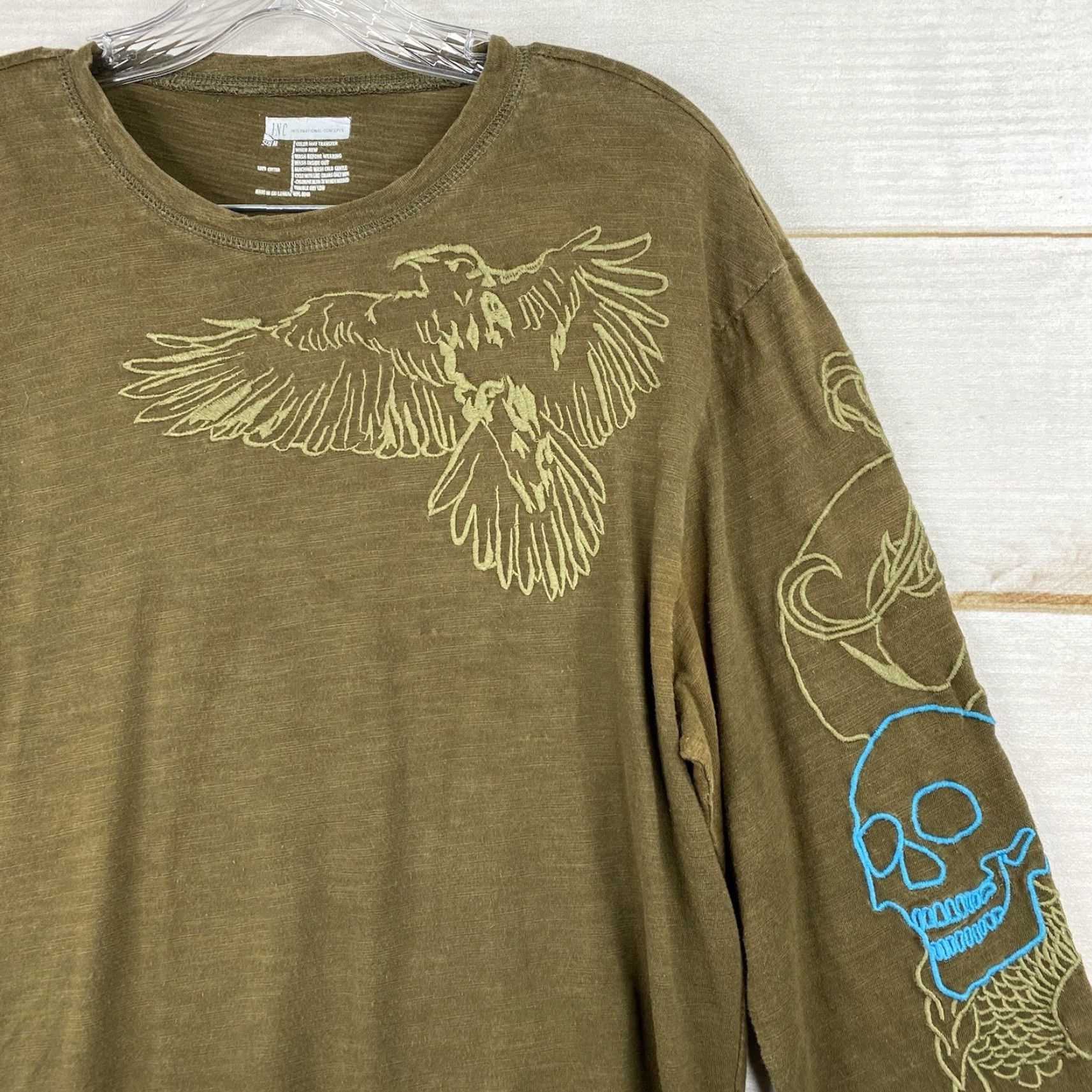 Vintage INC International Concepts Men T-Shirt Long Sleeve Green Embroidered Eagle Skulls Crew Neck M Size US M / EU 48-50 / 2 - 2 Thumbnail