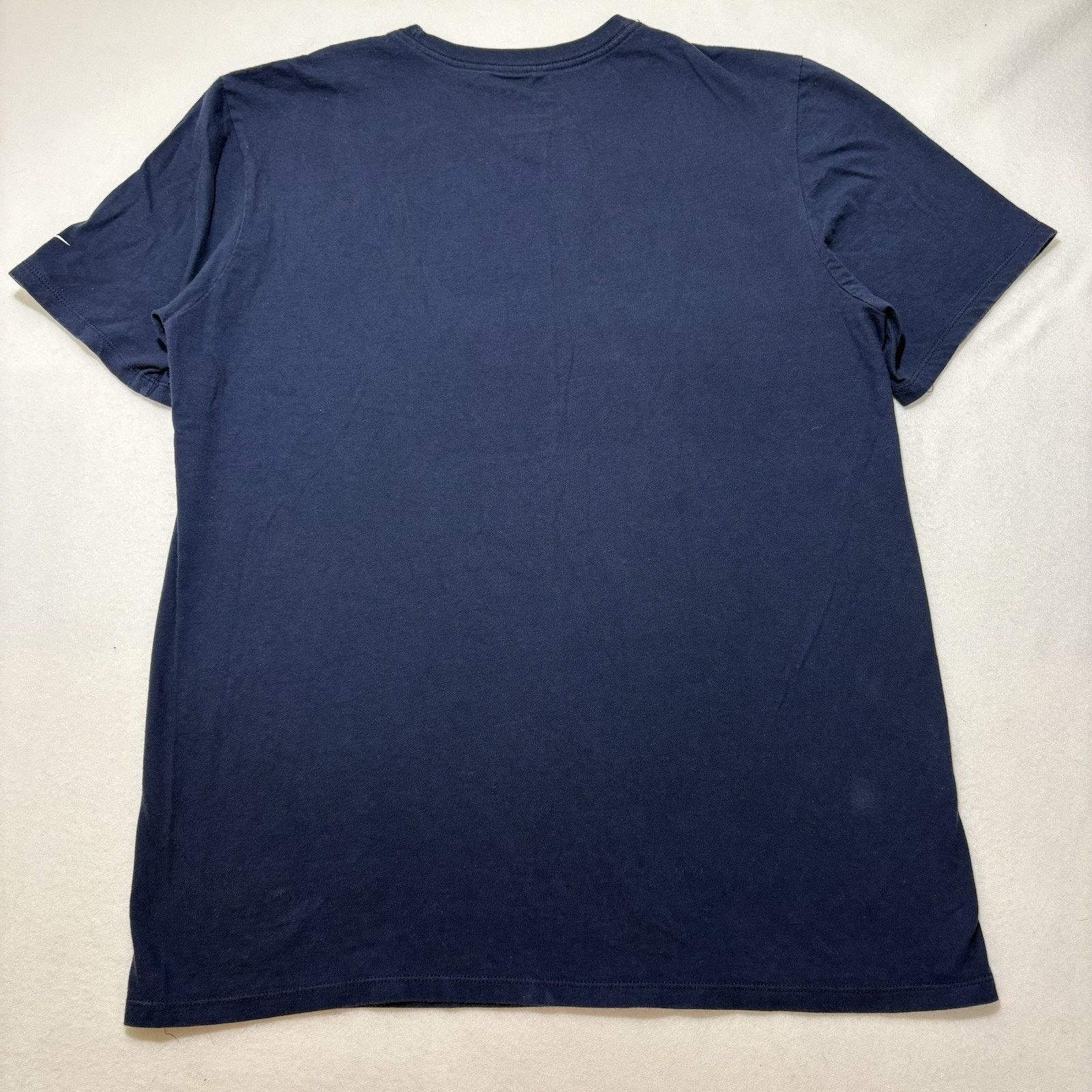 Nike Nike New England Patriots Large Athletic Graphic T Shirt NFL Size US L / EU 52-54 / 3 - 10 Thumbnail