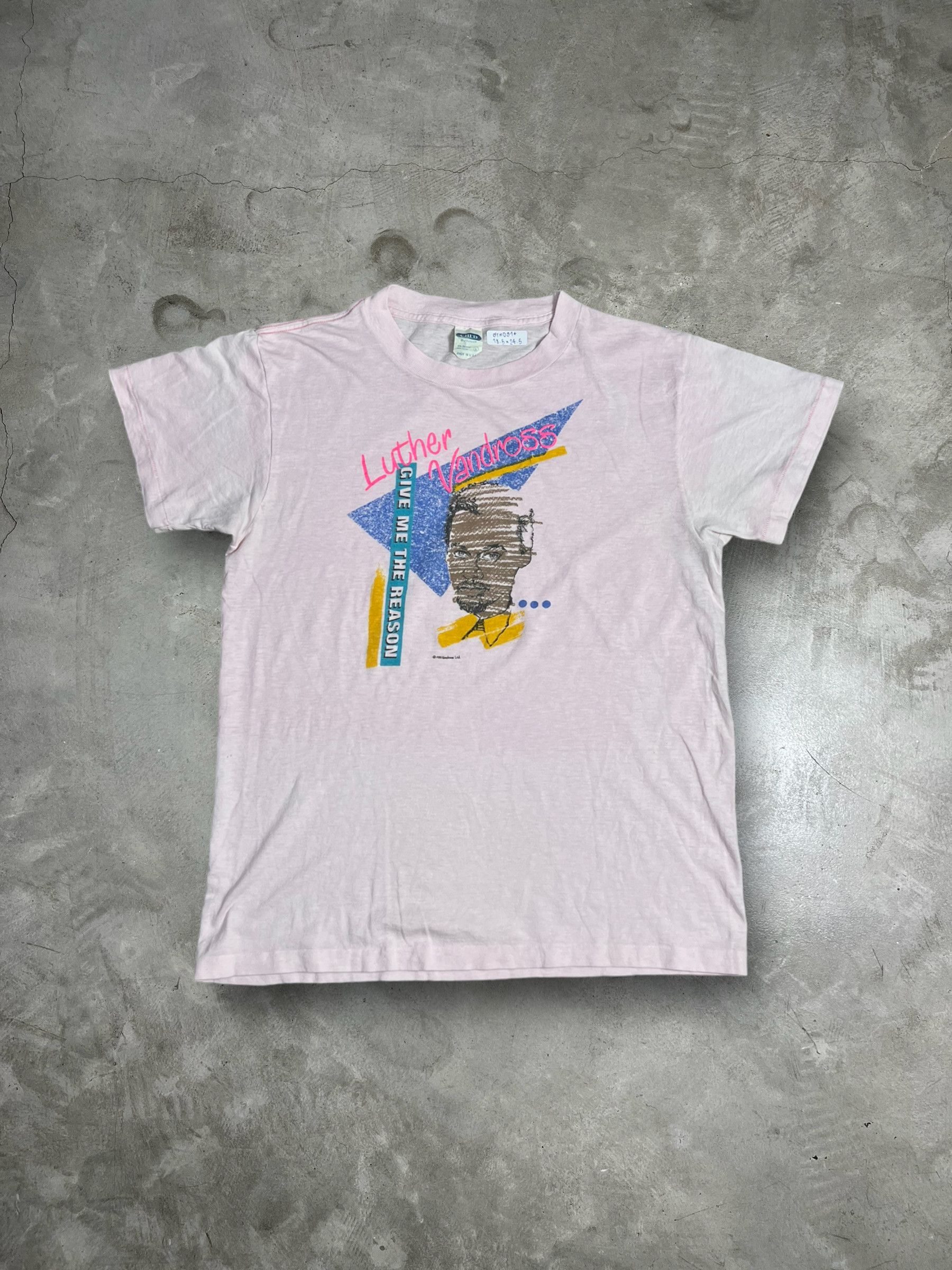 image of Band Tees x Vintage VTG 80's Luther Vandross Give Me The Reason Album (L) Gtmd914 in Pink (Size Lar