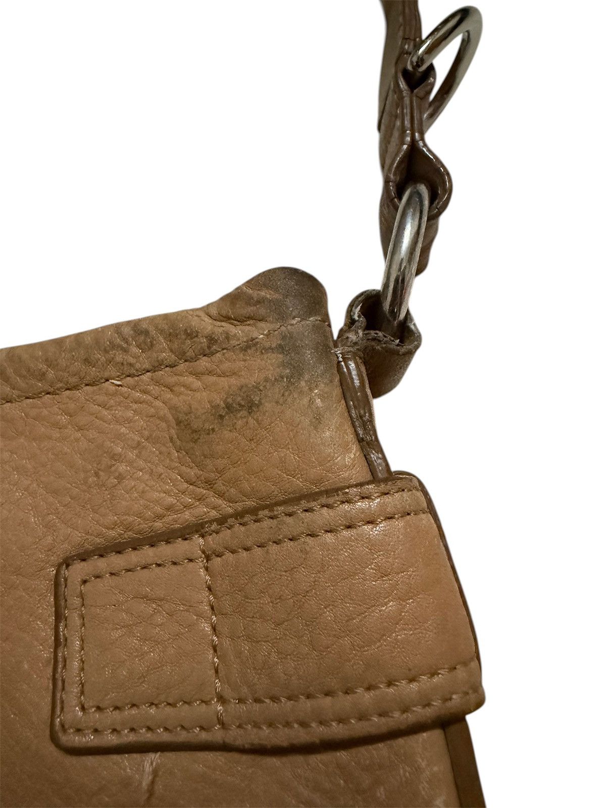 Coach Vintage Coach Tan Pebble Leather Buckle Shoulder Bag Size ONE SIZE - 6 Thumbnail