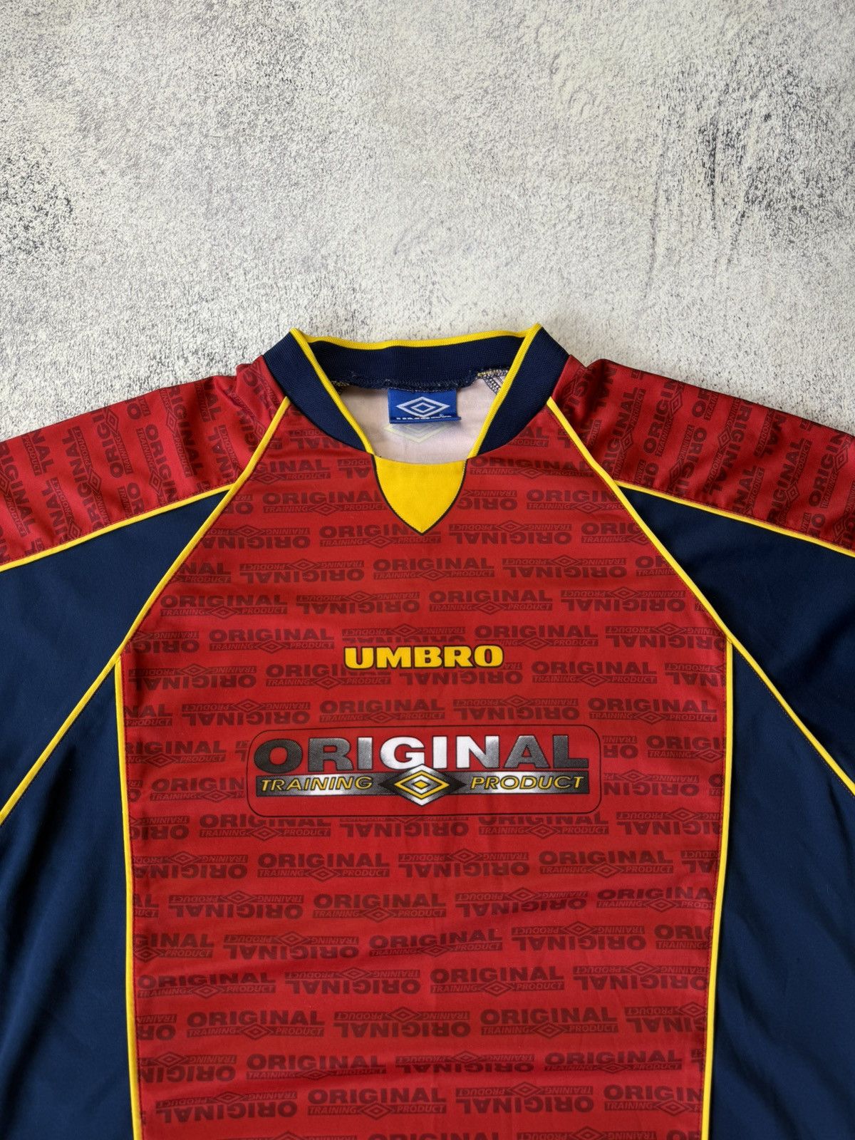 Umbro Vintage Umbro Original Training Product Shirt Mens Crew Size US XL / EU 56 / 4 - 5 Thumbnail