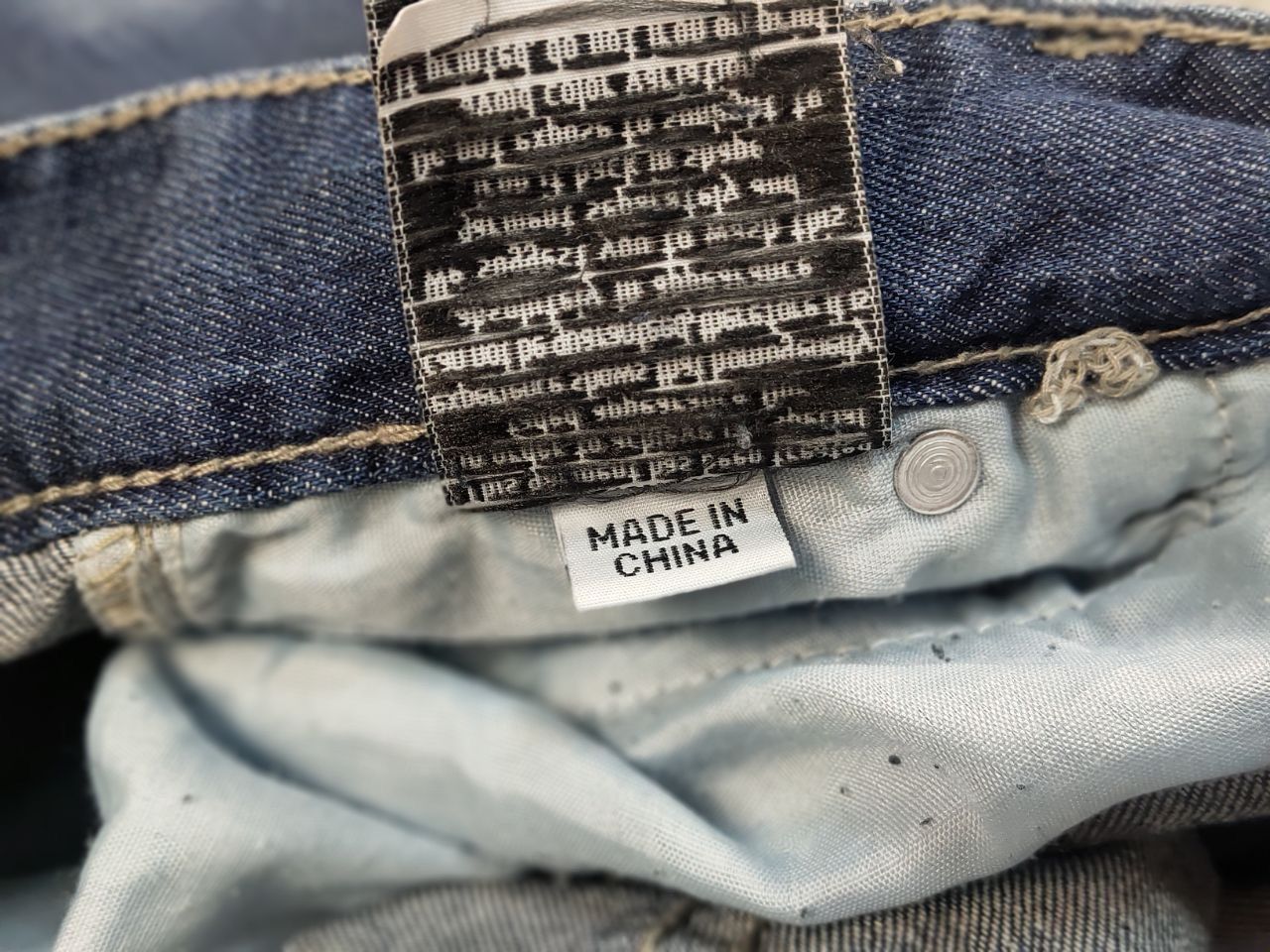 Japanese Brand Vintage if six was nine Style Y2K Faded Denim Cargo Jeans Size US 31 - 19 Thumbnail