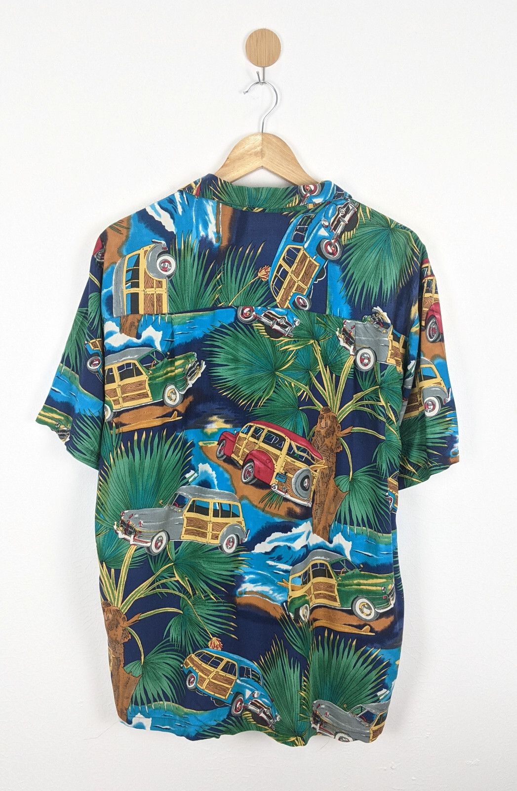 Diamond Head Vintage Diamond Head Hawaiian Shirt Surf Wagons Cars Rayon Size US L / EU 52-54 / 3 - 2 Thumbnail