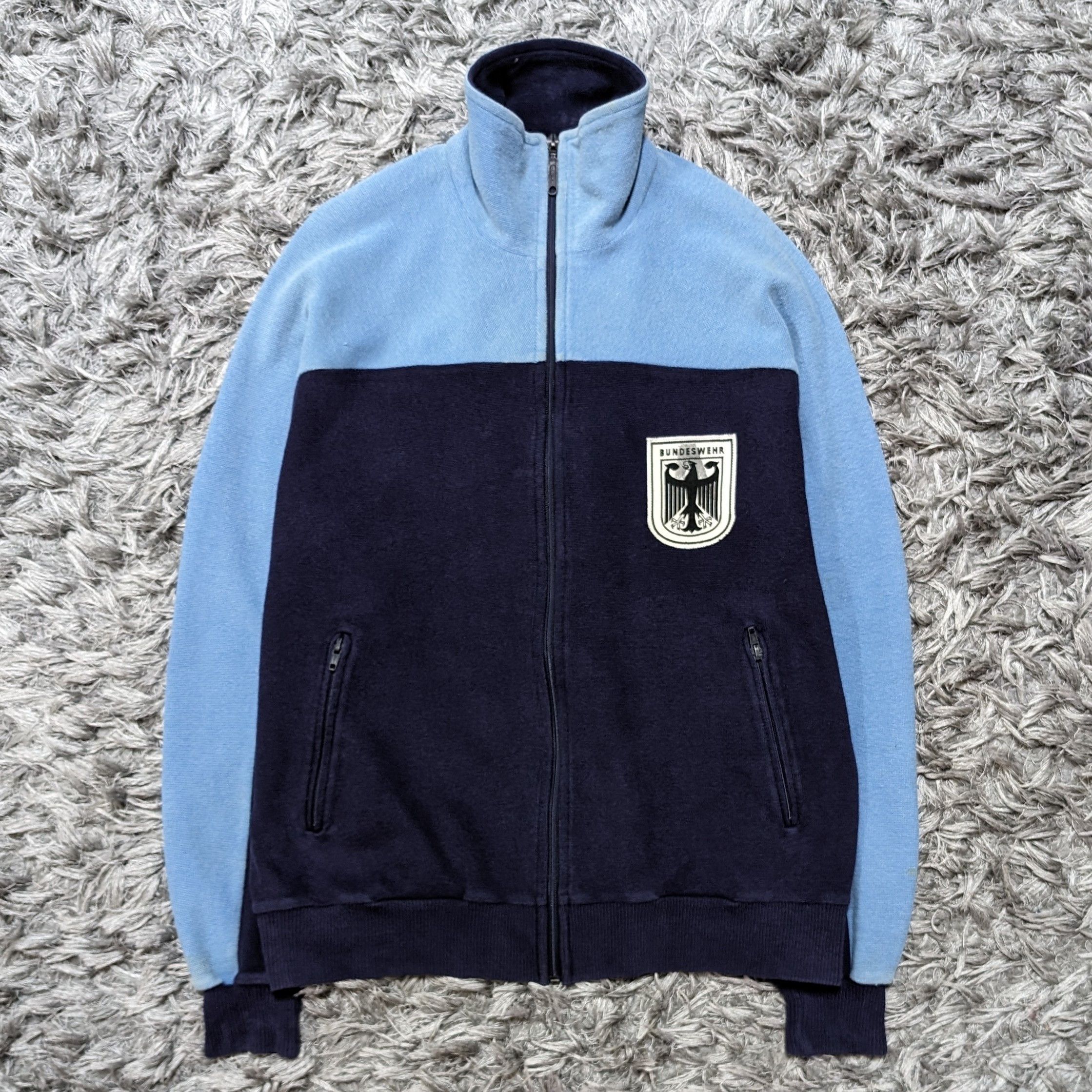Vintage Y2K Minnesota Wild Windbreaker