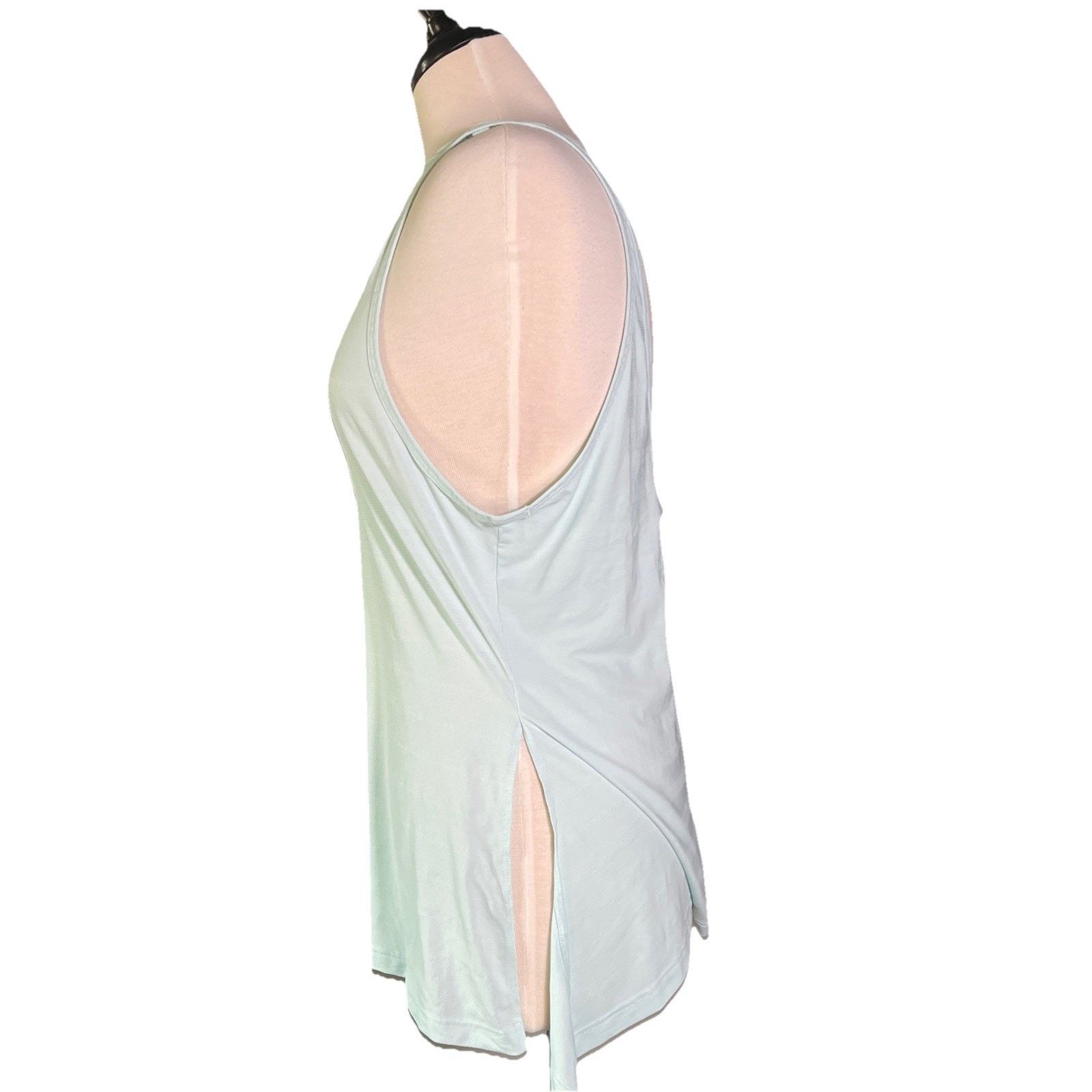 Athleta ATHLETA Women's Sleeveless Workout Top M Soft Green Size M / US 6-8 / IT 42-44 - 3 Thumbnail